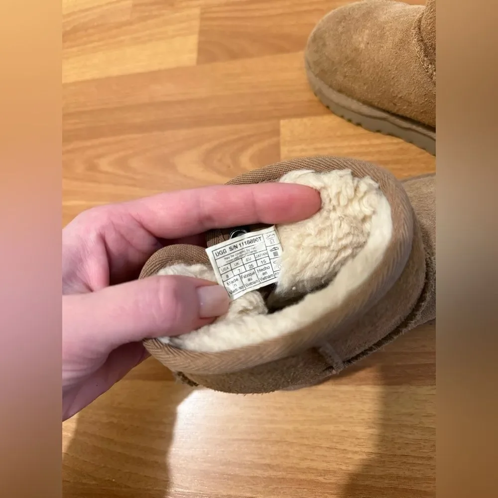 UGG brown suede